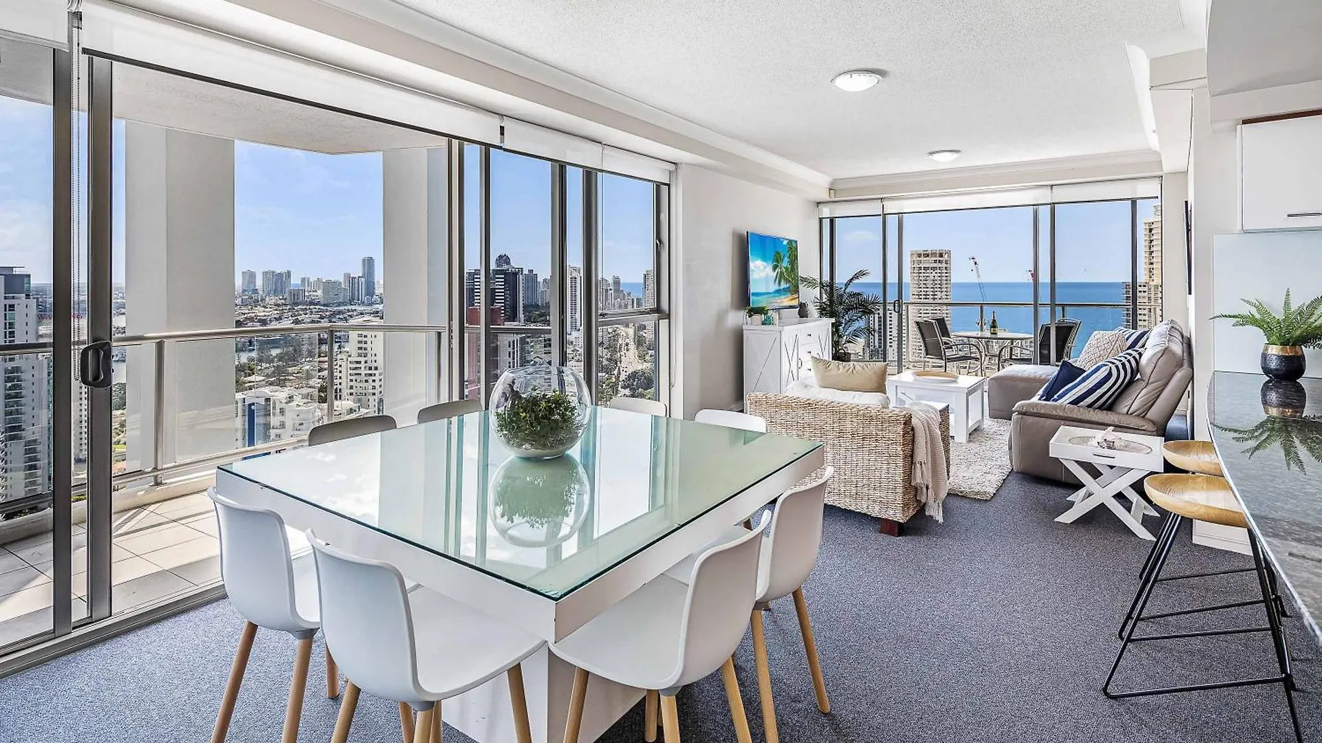 Chevron Renaissance Gold Coast