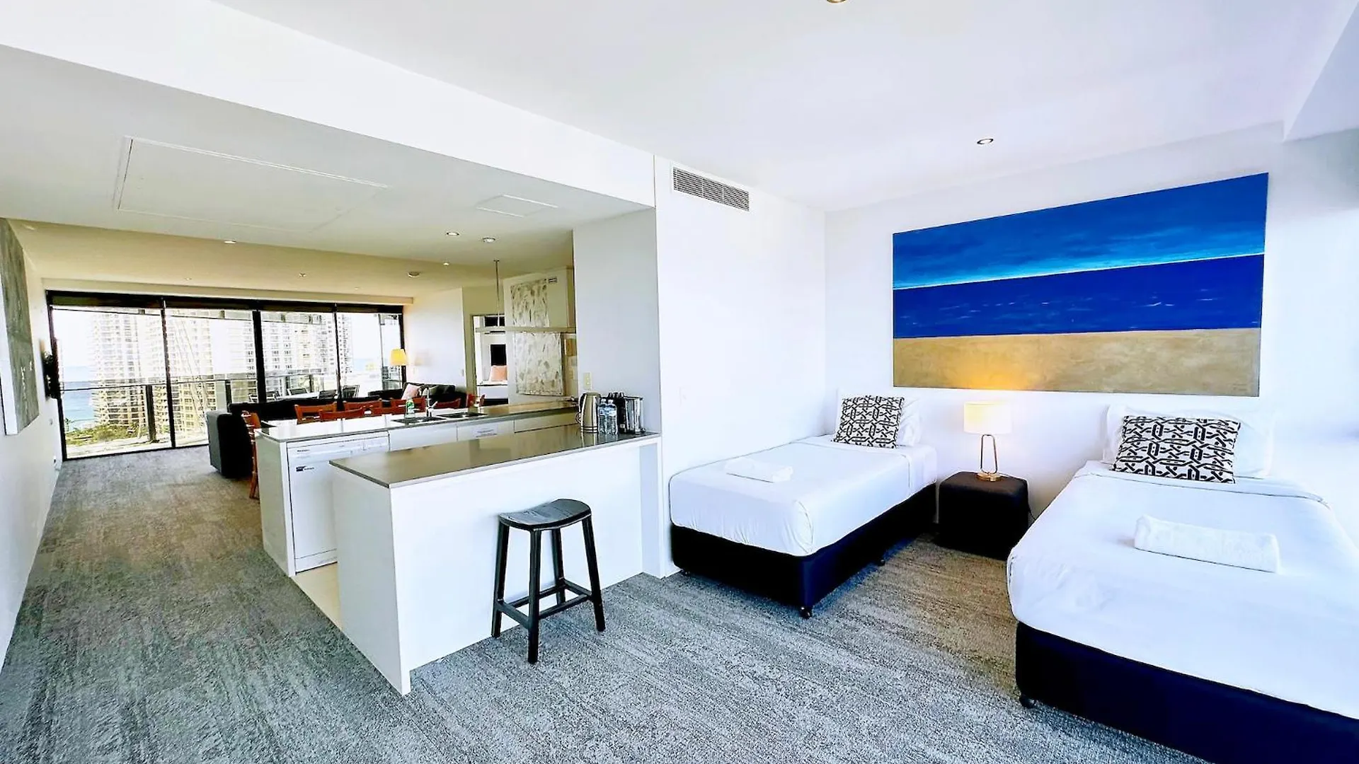 Circle On Cavill Surfers Paradise Apartments-holiday Paradise Apartment