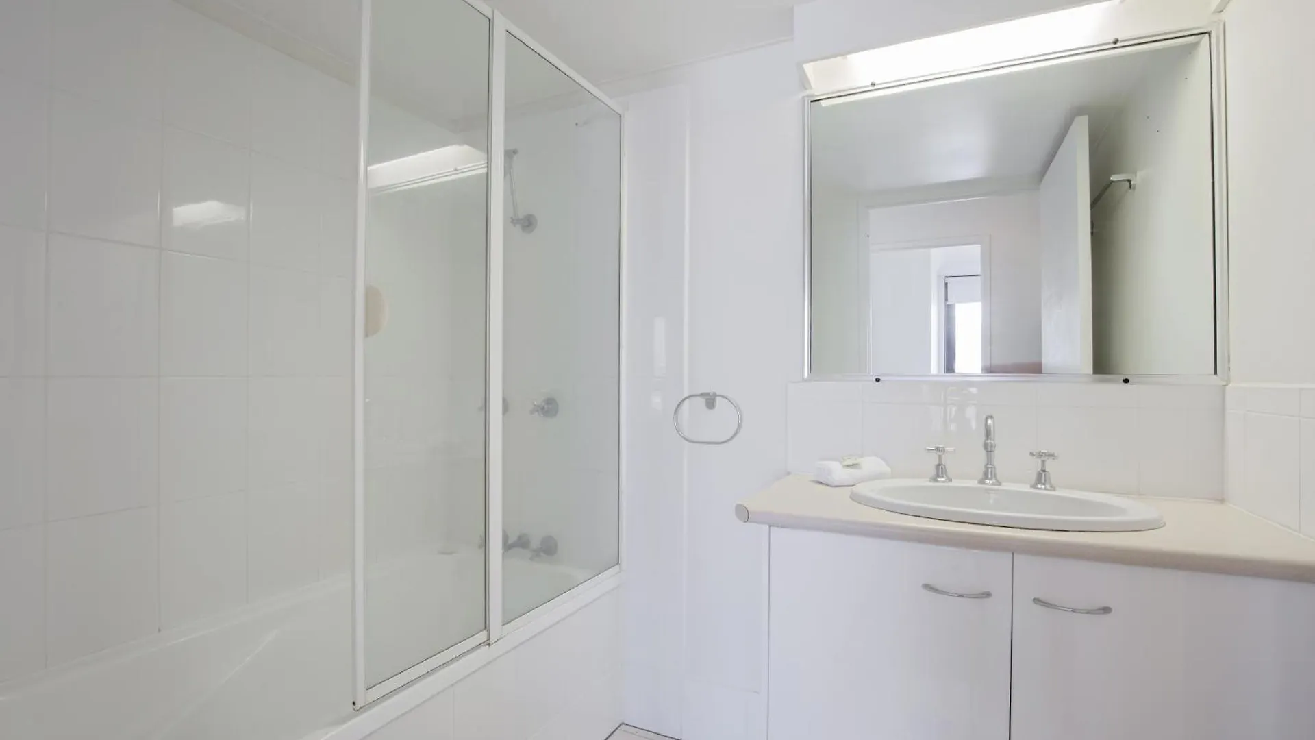 Aparthotel Carool 3*
