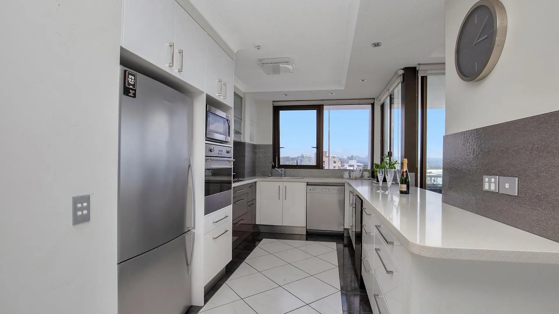 Carool Aparthotel Gold Coast