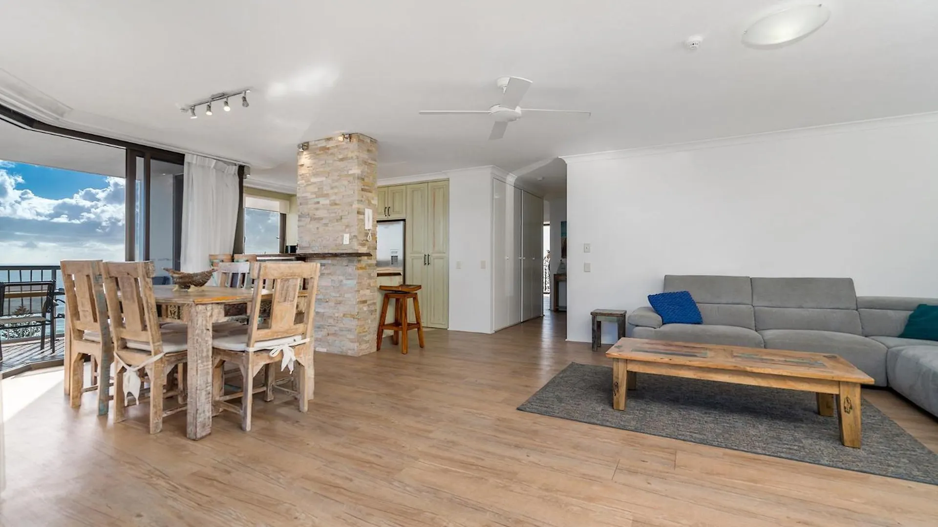 Carool Aparthotel Gold Coast