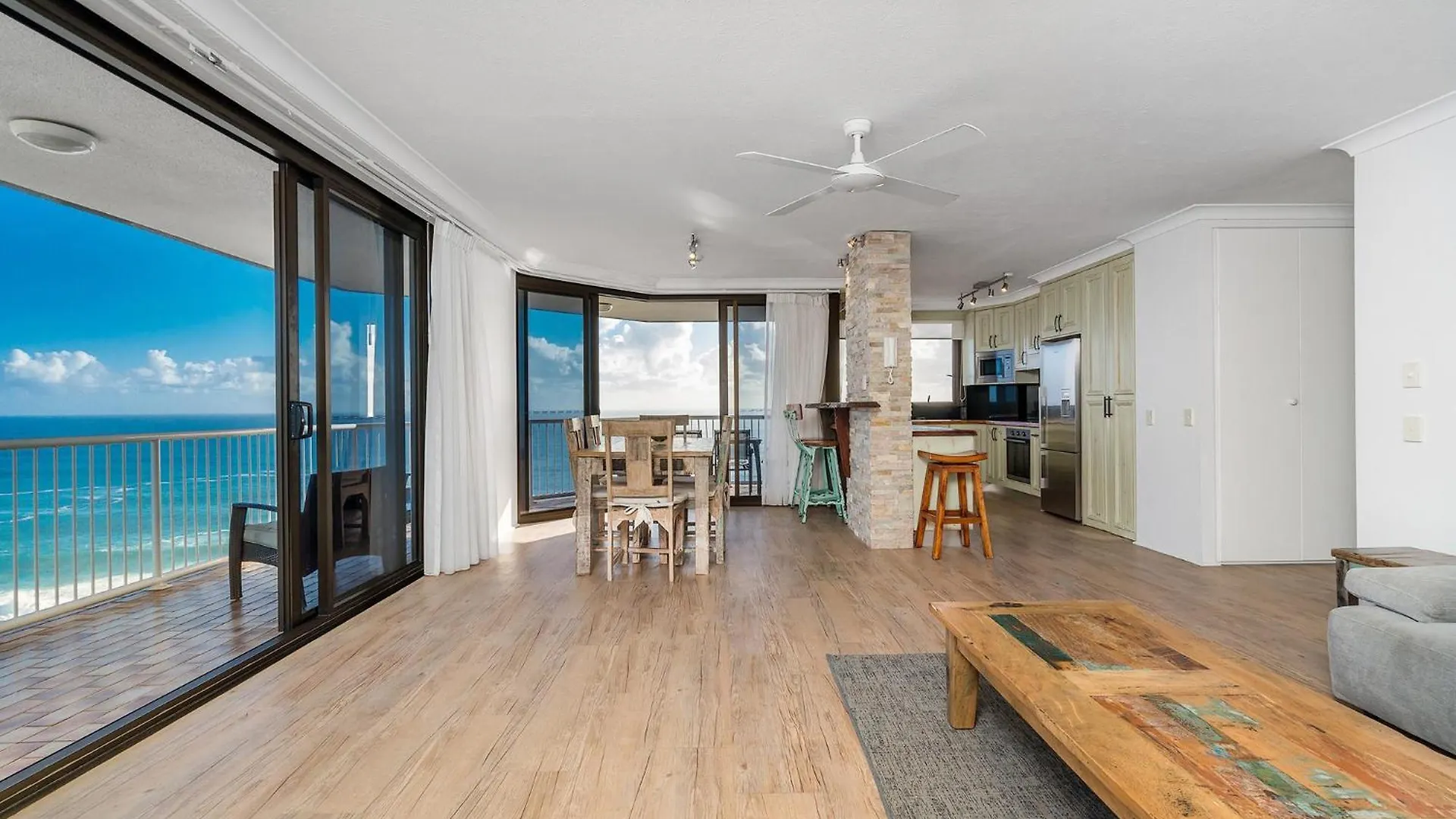 Carool Aparthotel Gold Coast