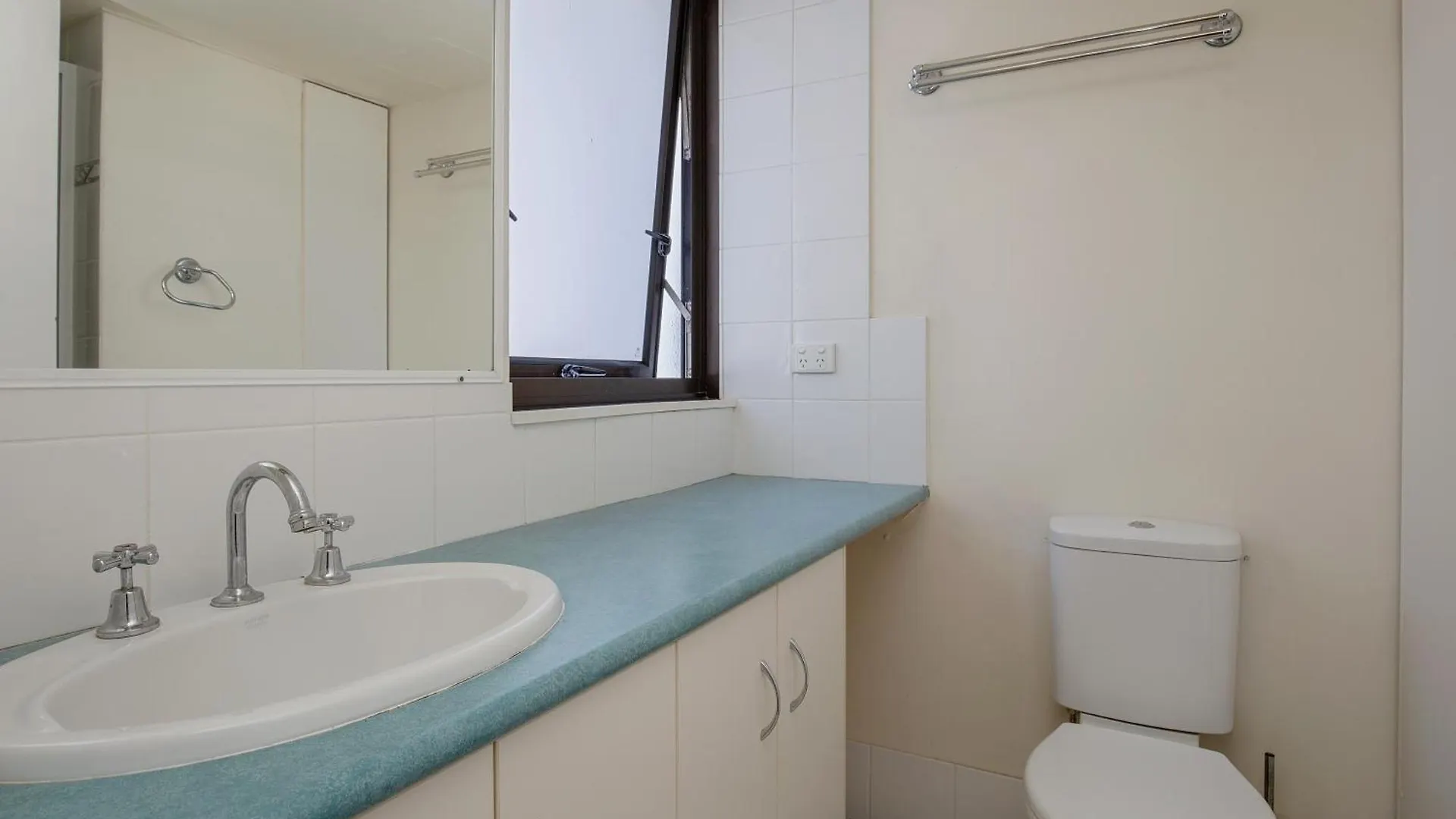 Aparthotel Carool