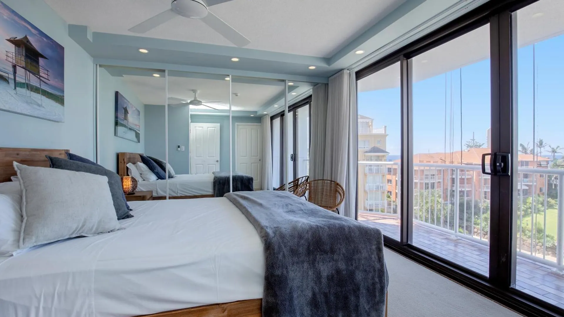 Carool Aparthotel
