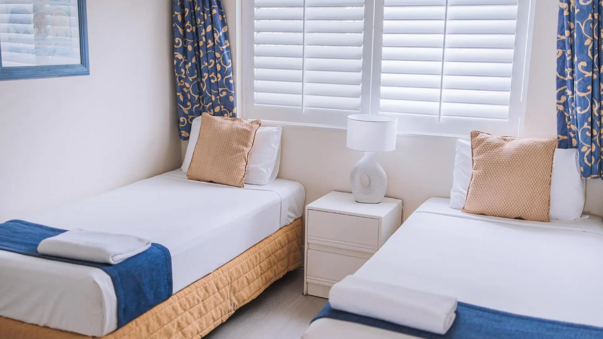 Aparthotel Surfers Horizons