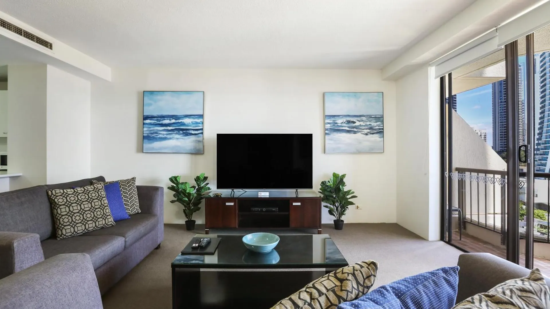 Apartman Paradise Centre Managed By Gchs