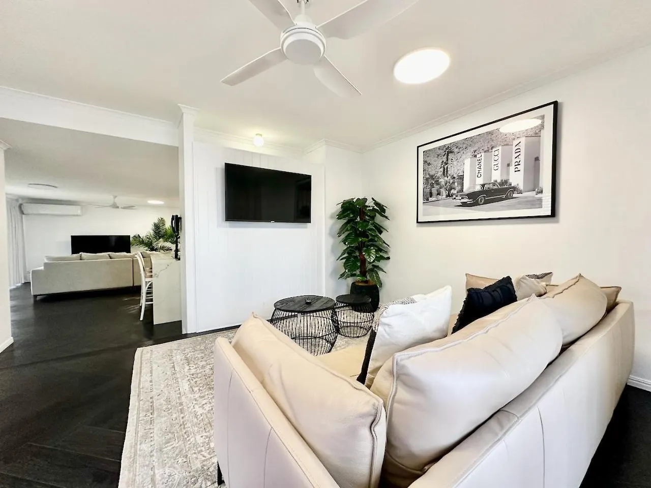 Apartment Super Modern Diamond Penthouse 33 *