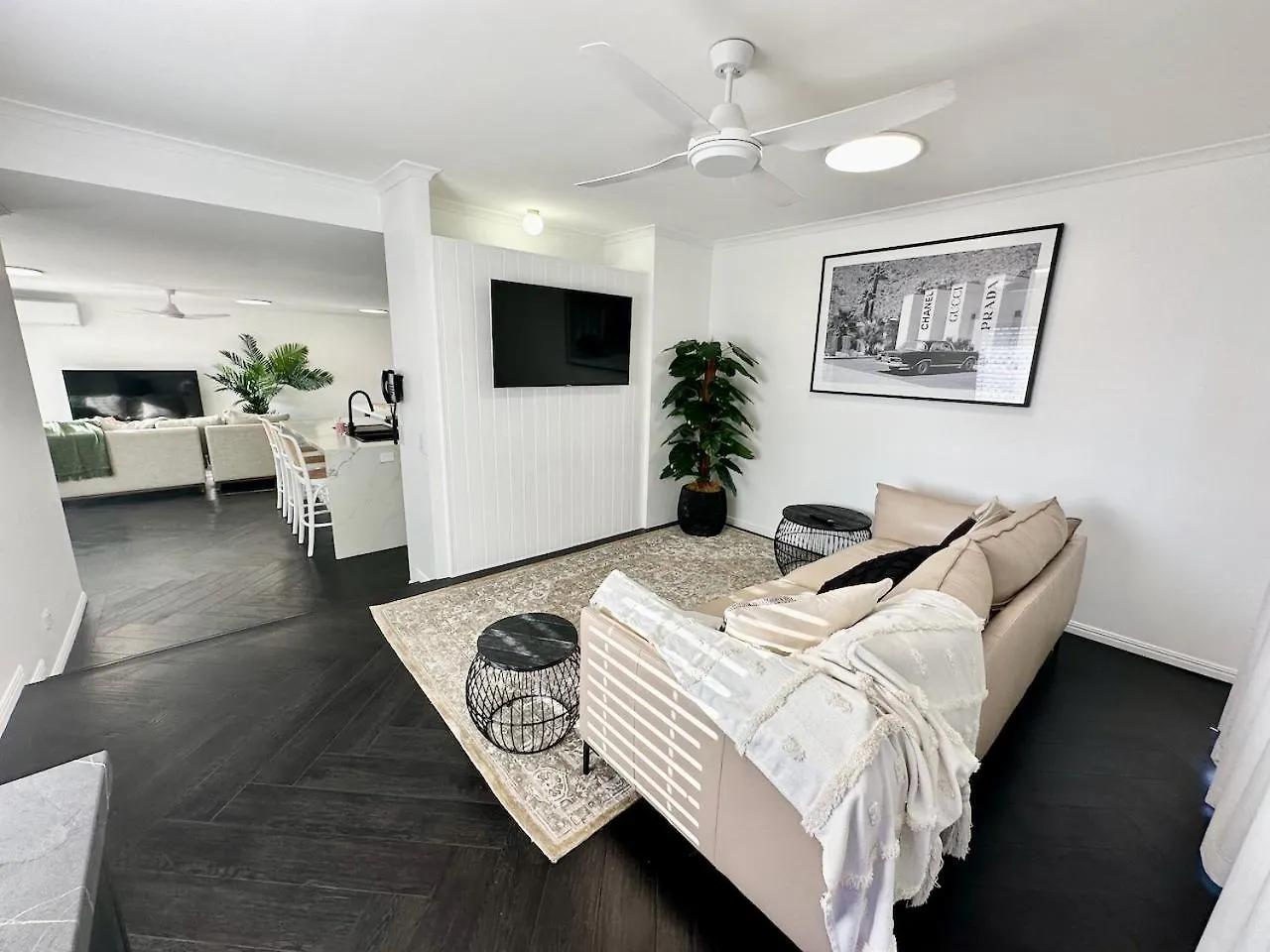 Super Modern Diamond Penthouse 33 *