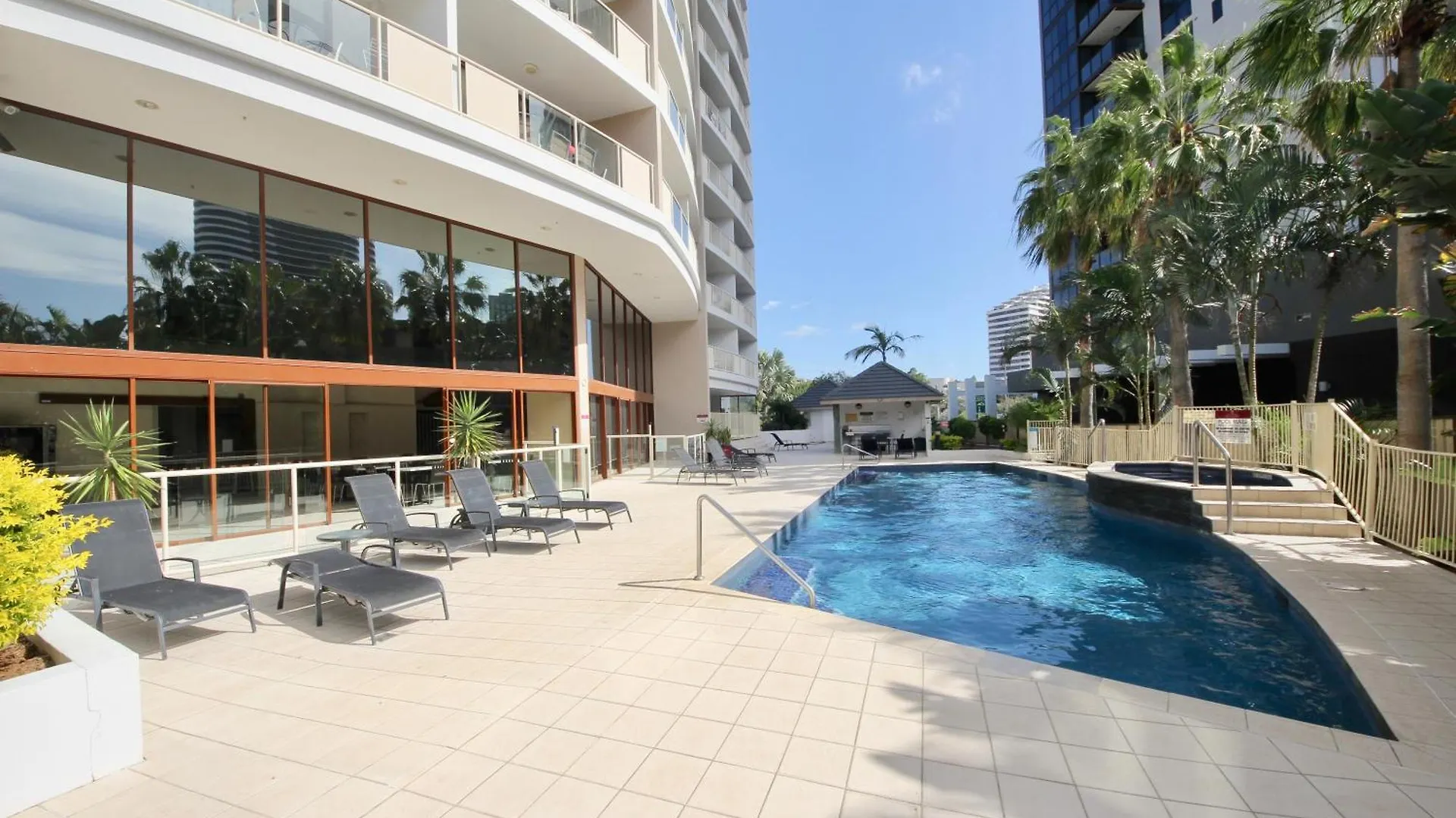 Broadbeach 601 *