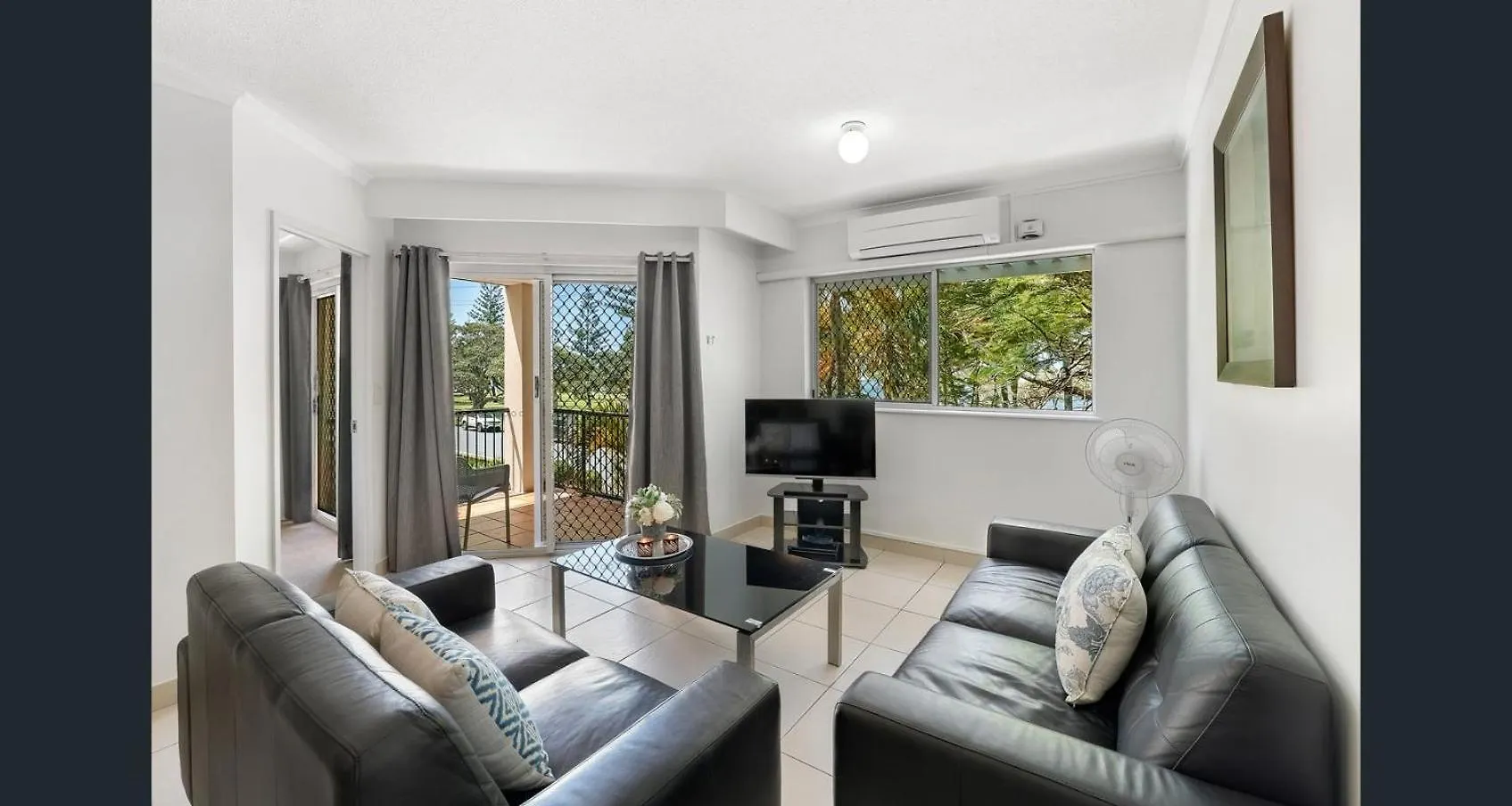 Aparthotel Blue Waters Gold Coast