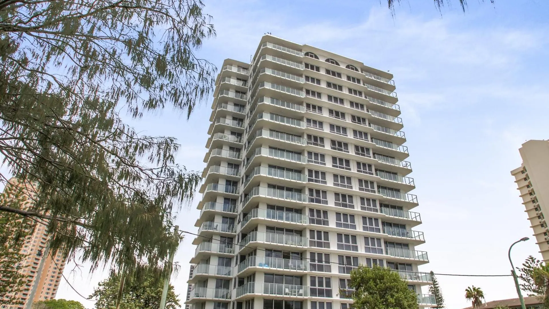 Aparthotel Boulevard Towers On Broadbeach
