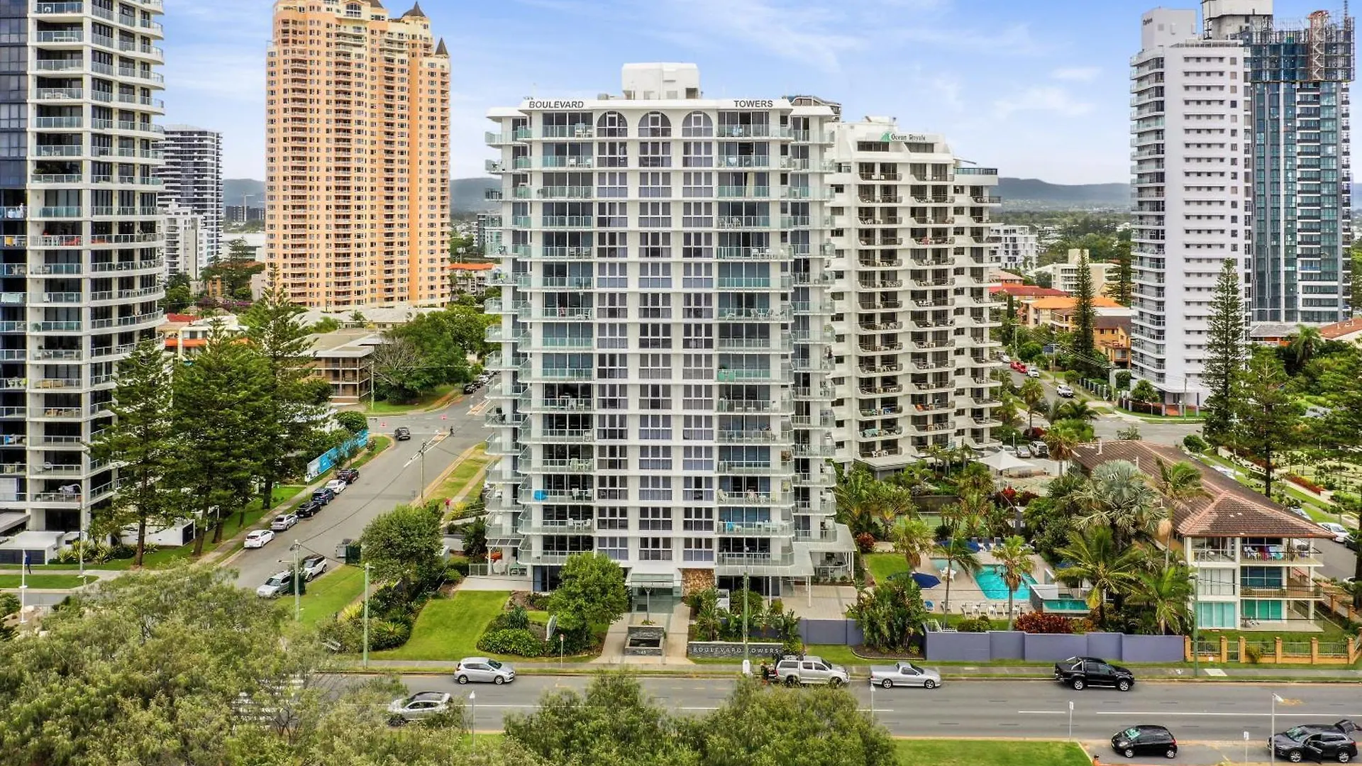 Boulevard Towers On Broadbeach