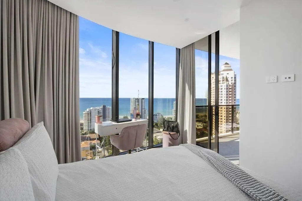 Broadbeach Elegant With Views!