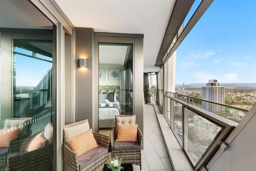 Beachfront Luxe 2bedroom With Sunset River Views Apartment