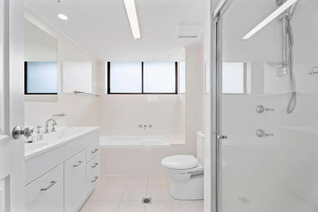 Level 29 - Oceanfront 2b At Imperial Surf Gold Coast