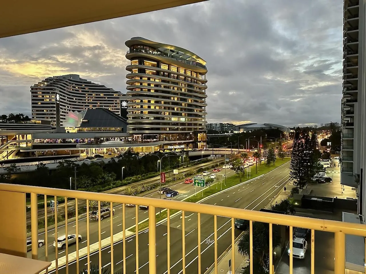 Apartamento Broadbeach 600 Gold Coast