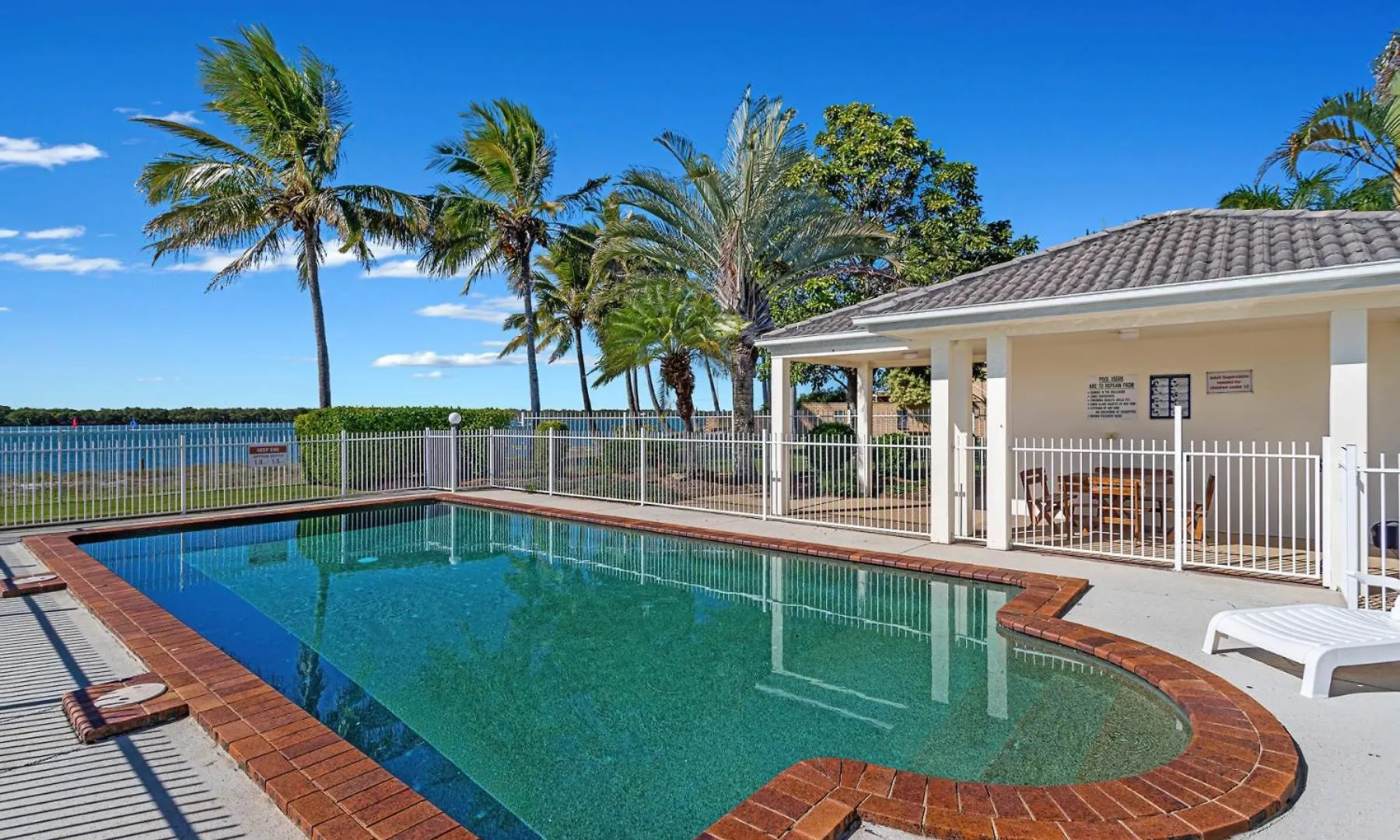 Appartement Poinsettia Beach Broadwater Retreat