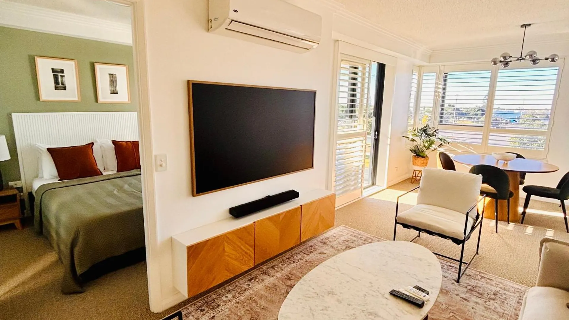 Aparthotel Aqualine On The Broadwater Gold Coast