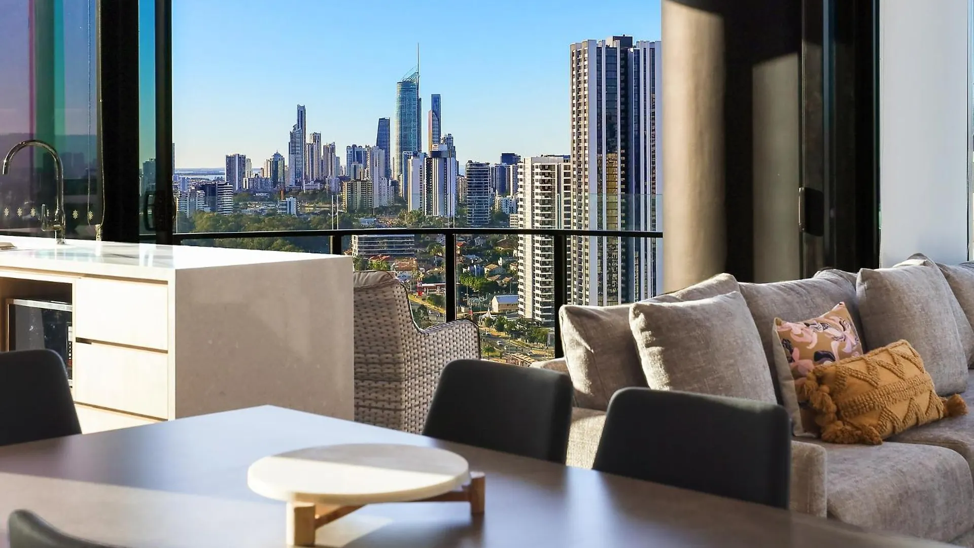 Luxury S Casino Residences Broadbeach - Paradise *