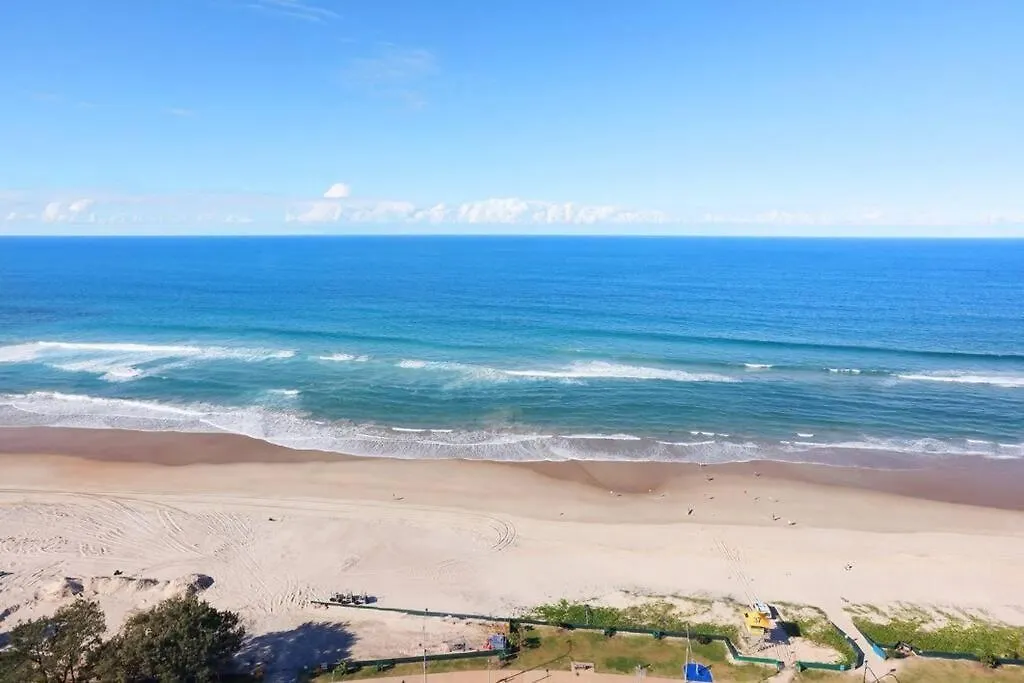 Lägenhet Amazing Ocean View In Surfers Paradise Guldkusten