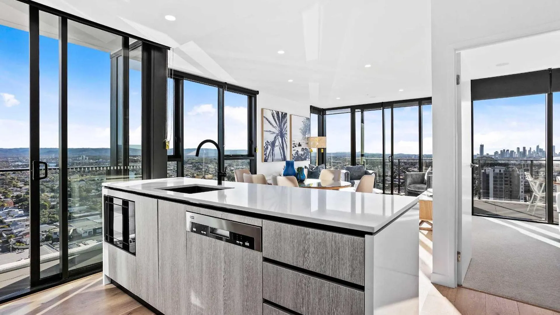 Sandbar Private - Hosted By Burleigh Letting Company Gold Coast