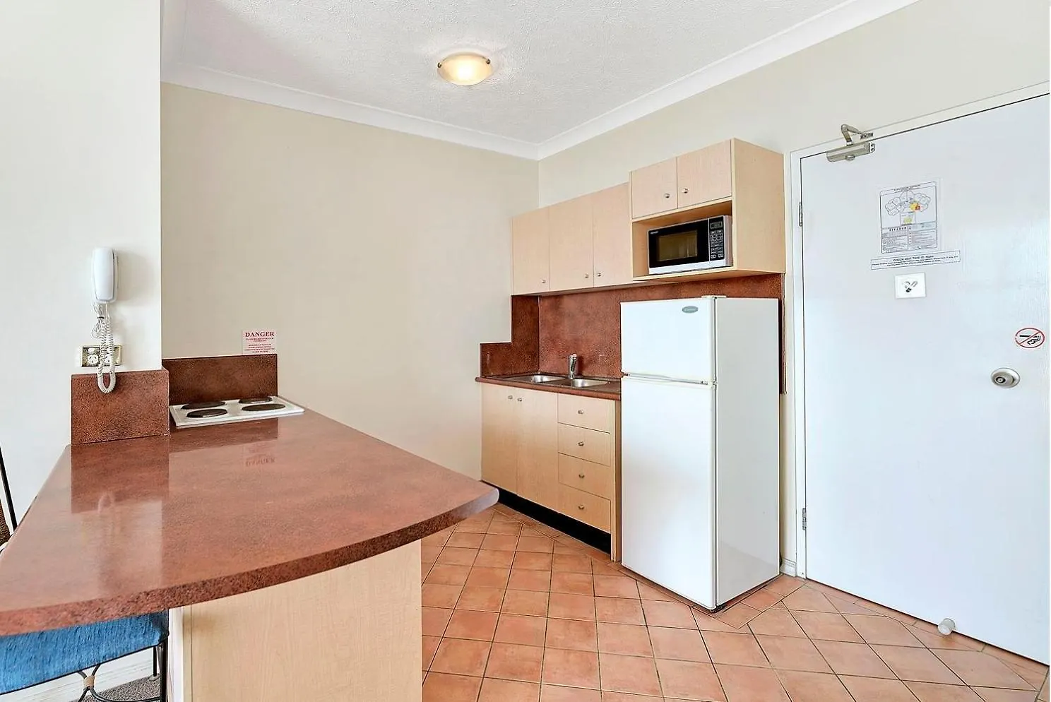 Surf Parade Aparthotel 4*