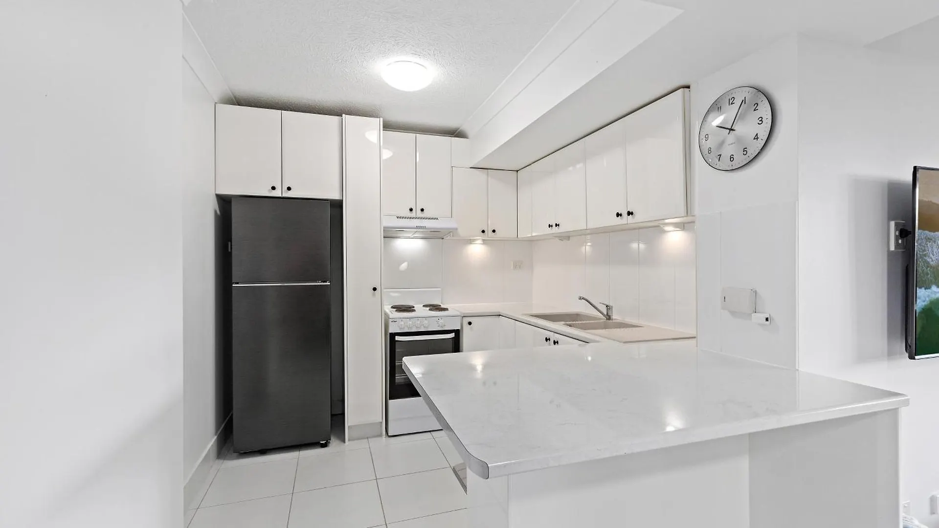 Pacific Broadbeach Aparthotel