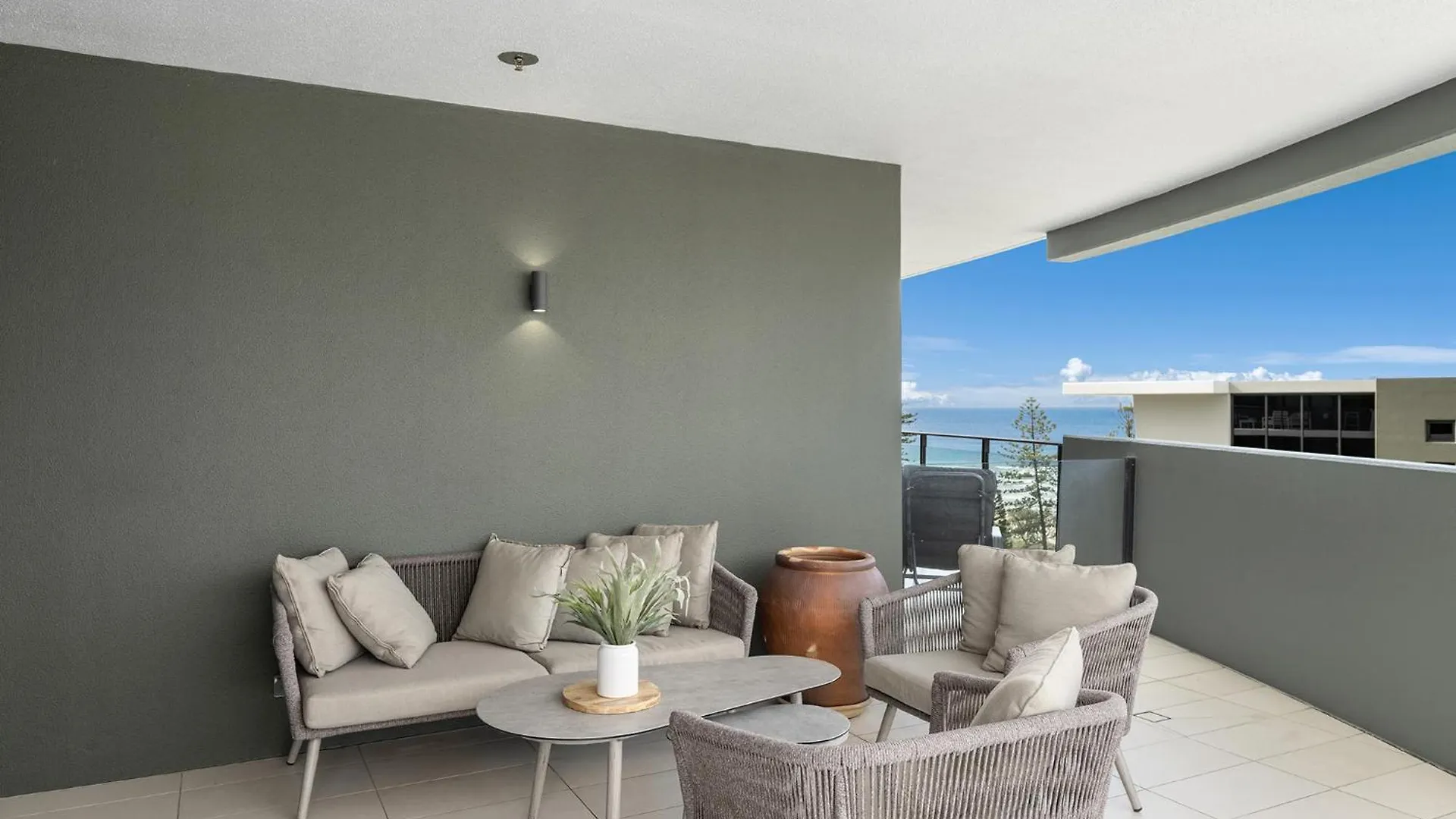 Aparthotel Ambience On Burleigh 4*
