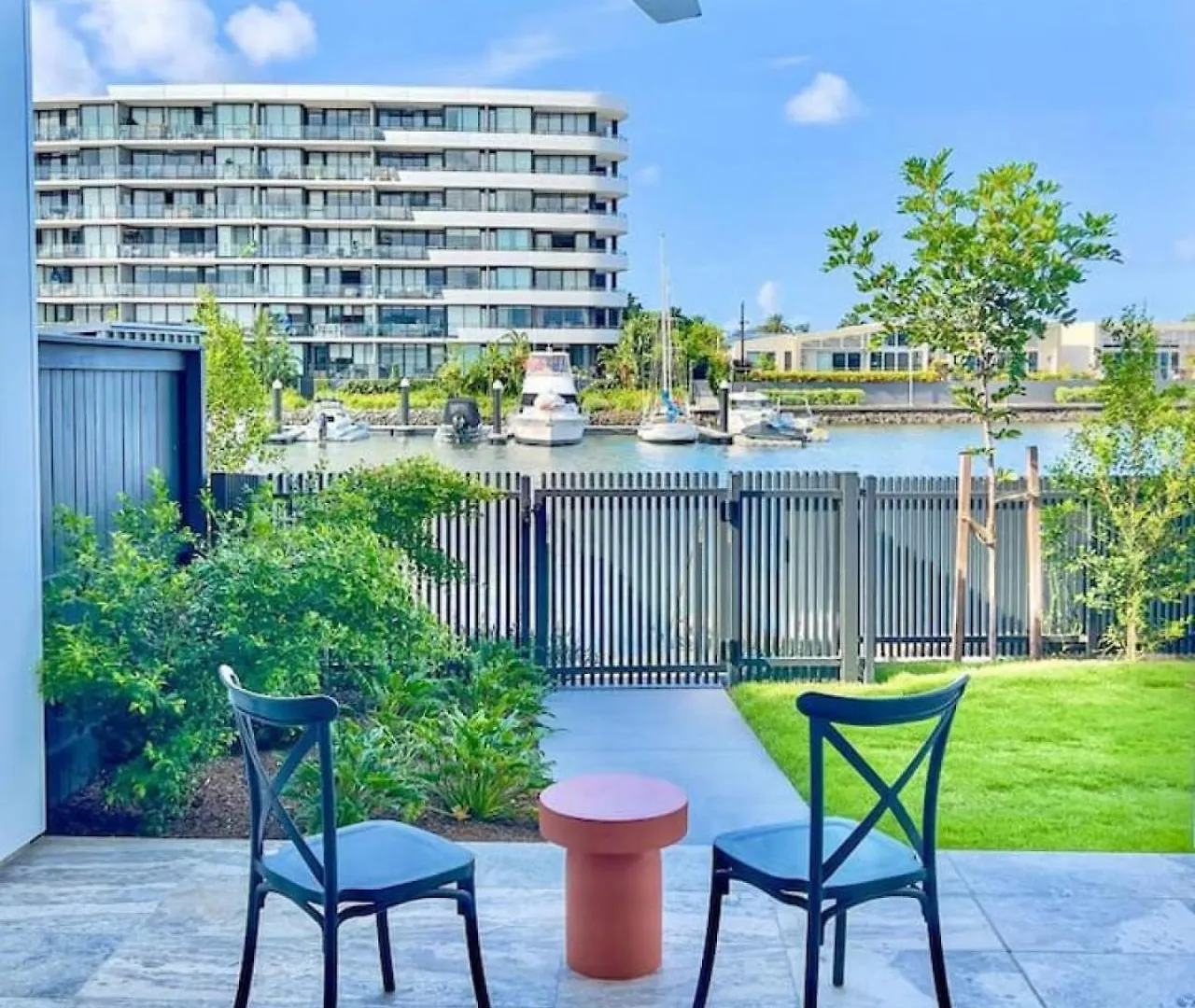 Tranquil Waterside Elegance Сasa de vacaciones Gold Coast
