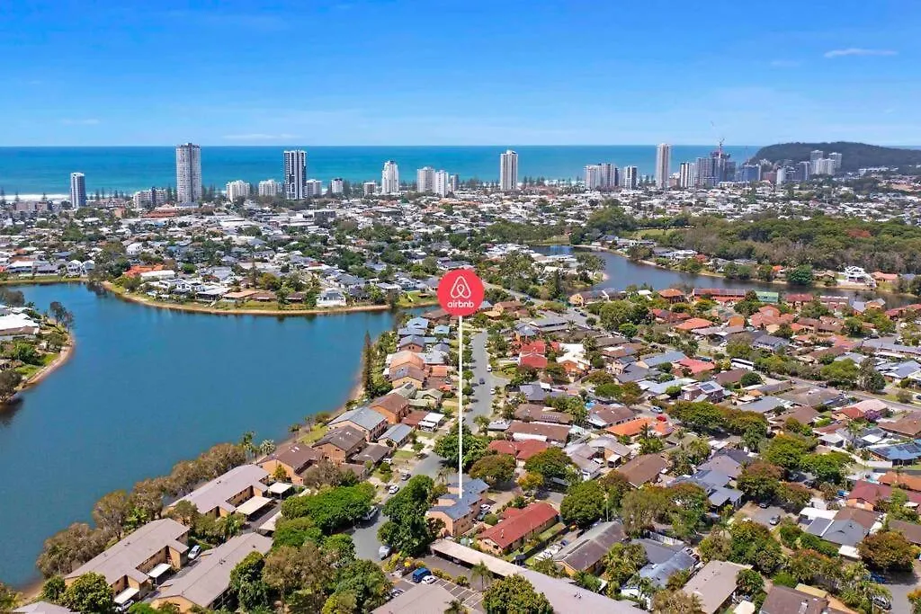 Coastal Comfort In Burleigh Heads Parking And Wifi * Gold Coast