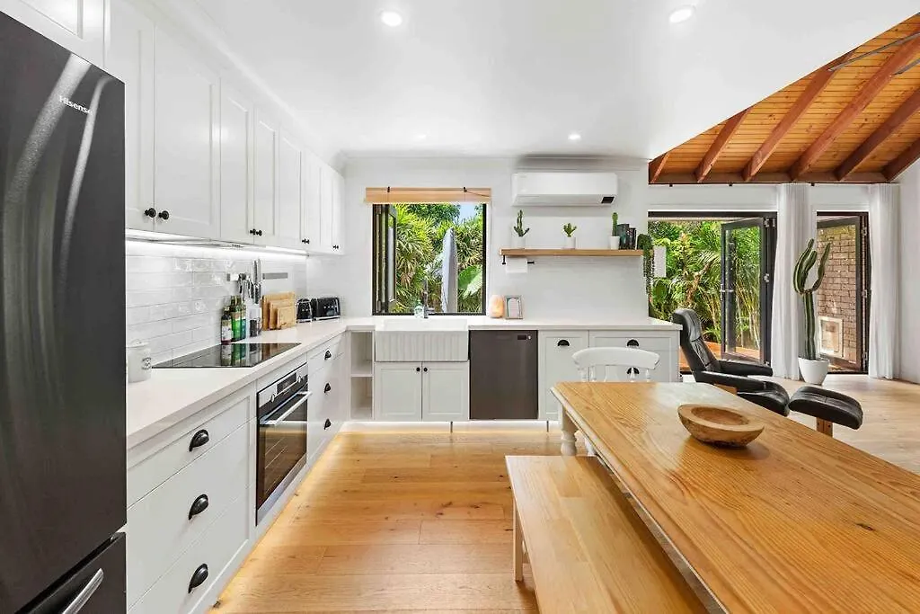 Coastal Comfort In Burleigh Heads Parking And Wifi * Gold Coast