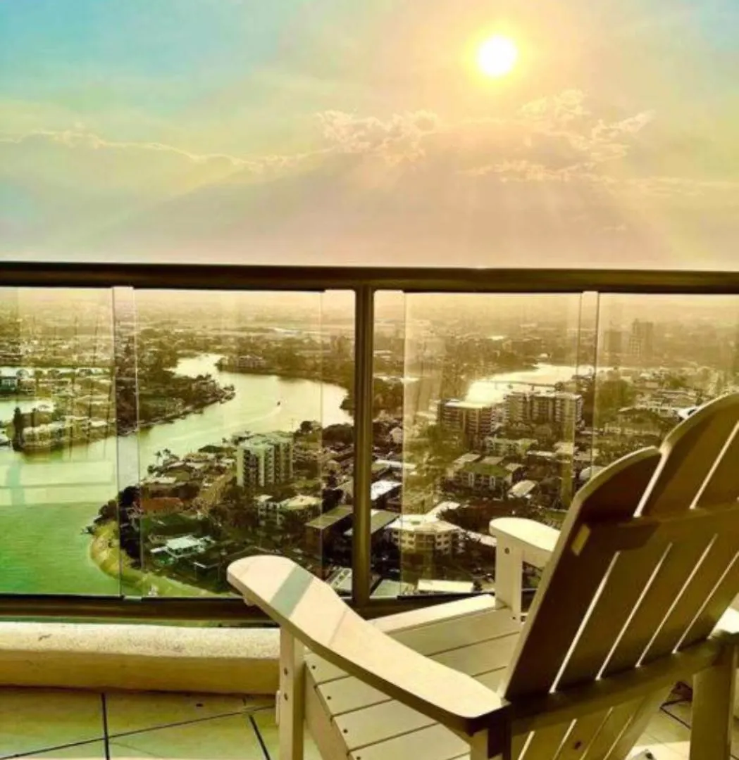 Elevated Luxe On Level 36 Gold Coast