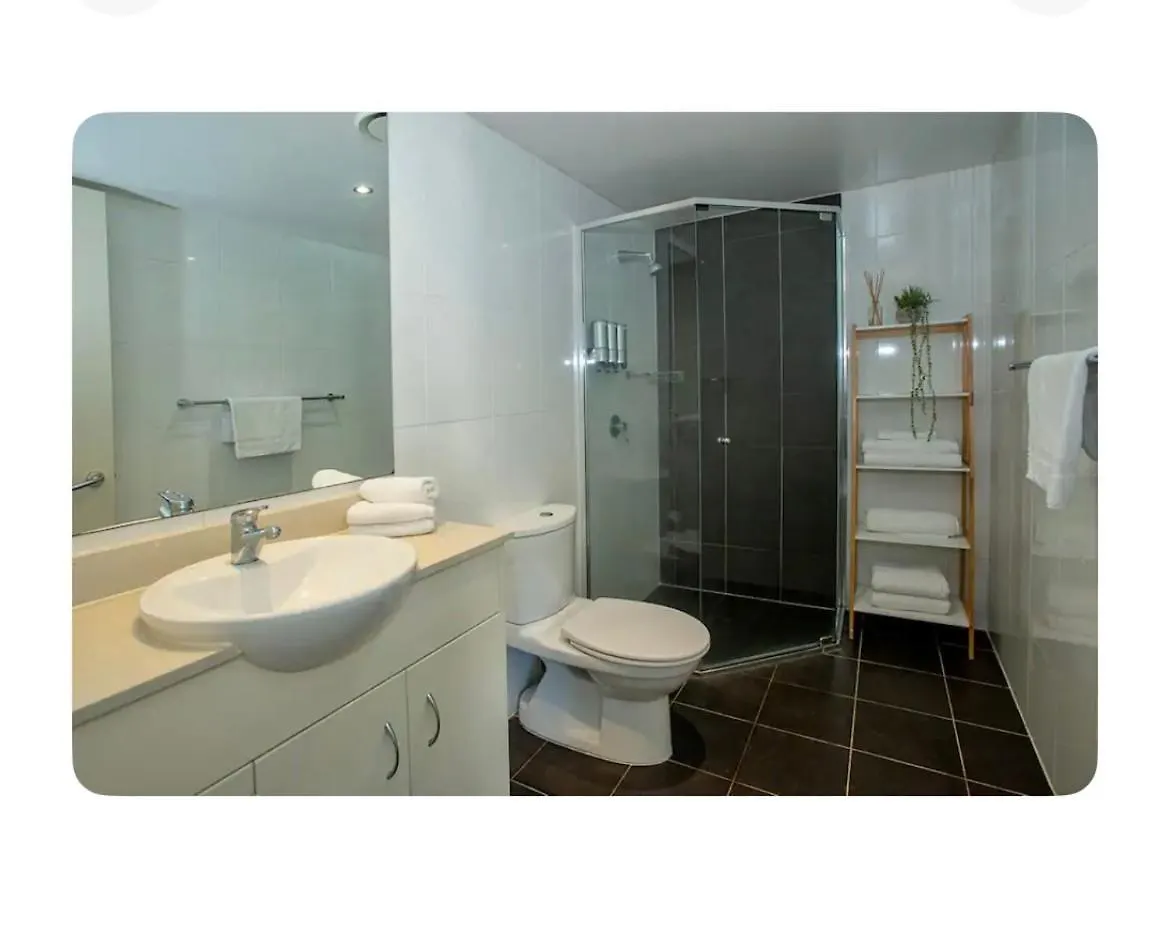 Cityscape Retreat 2 Bedroom Gold Coast