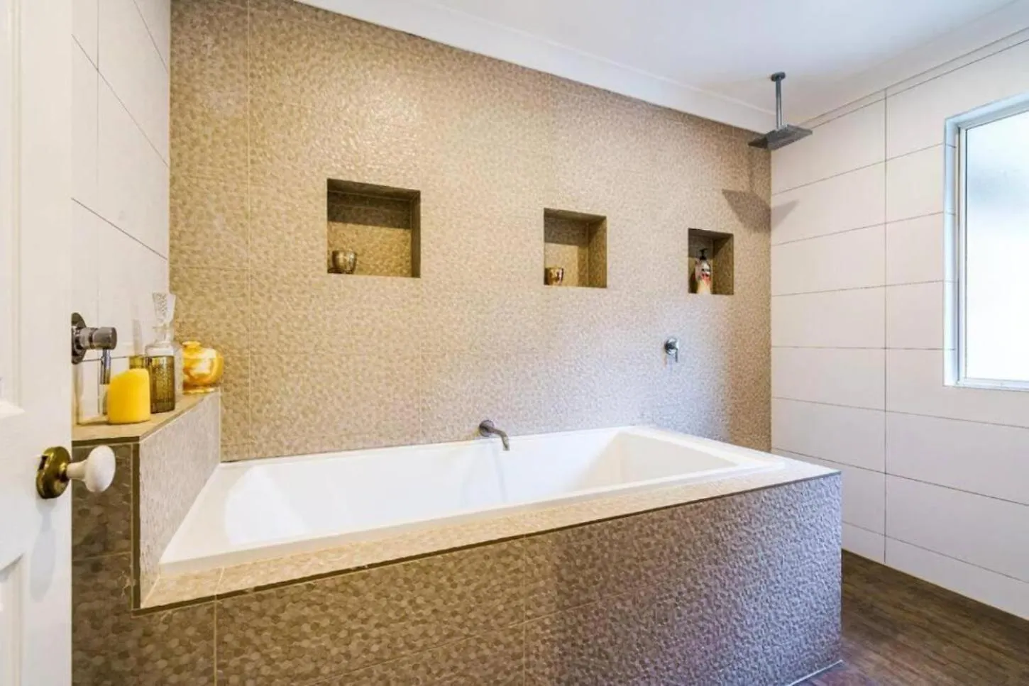 Allure In Mudgeeraba * Gold Coast