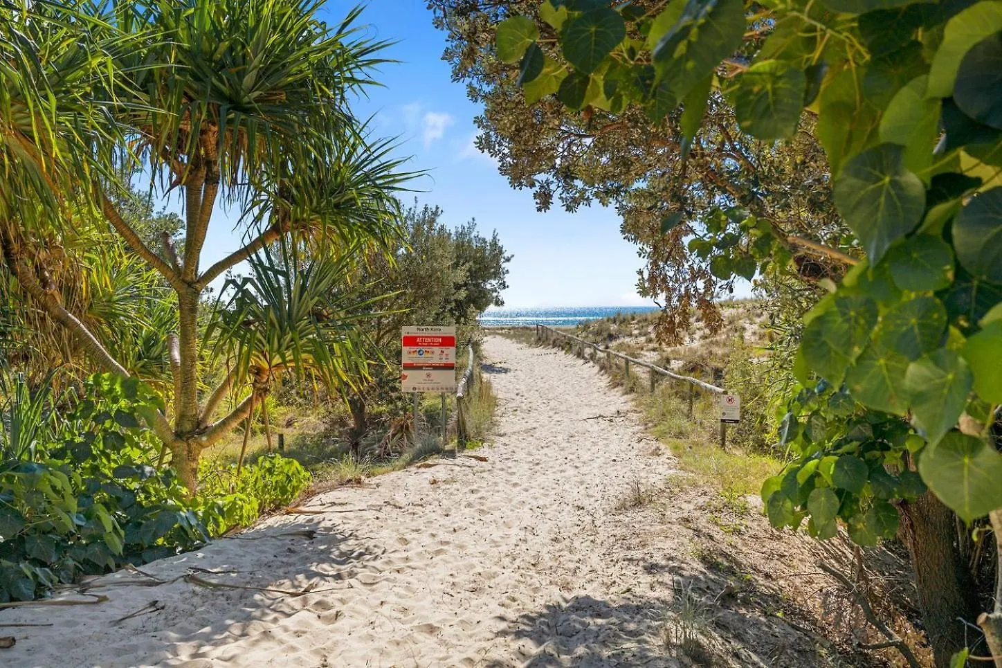 Bila Vista Kirra Beachside Ξενοδοχείο με διαμερίσματα 3*