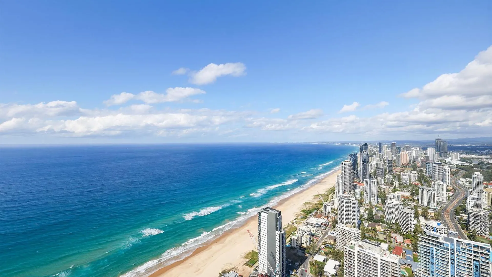 Apartment Designer At Q1 - Gclr Gold Coast