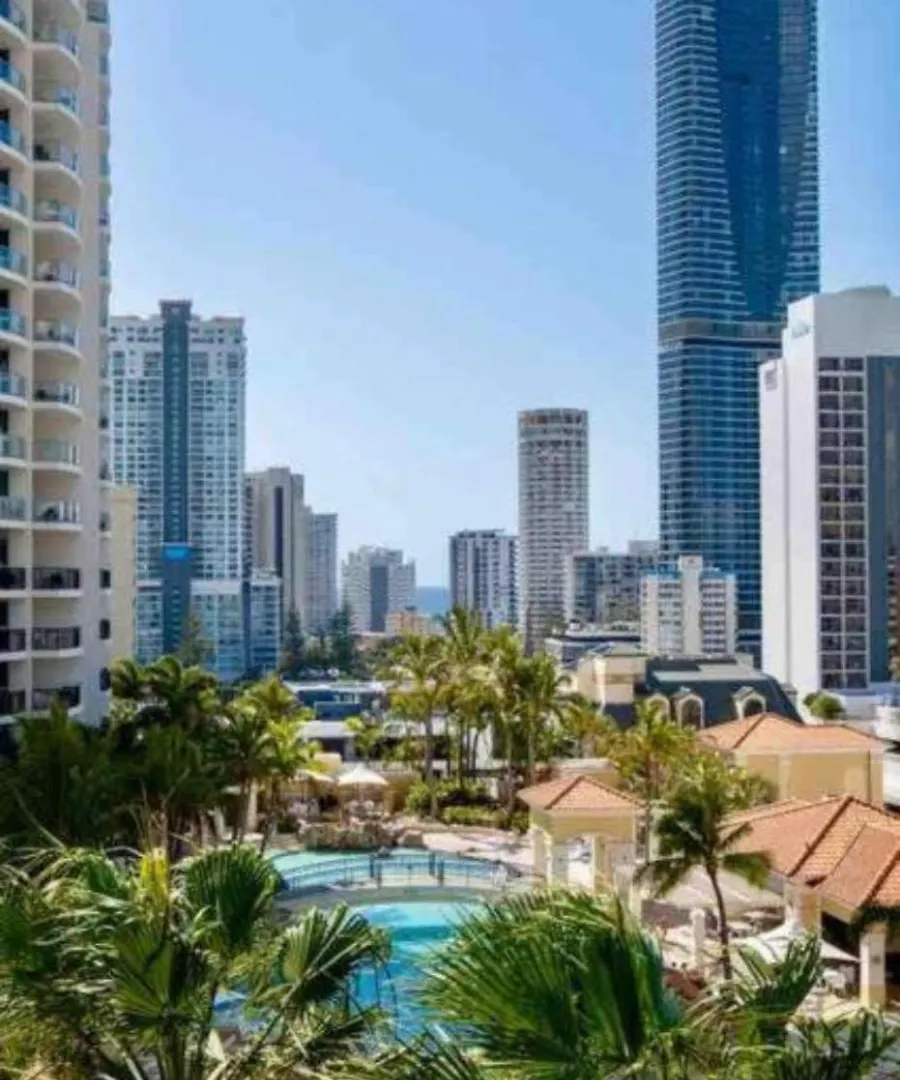 Apartment Coastal Charm At Chevron Towers