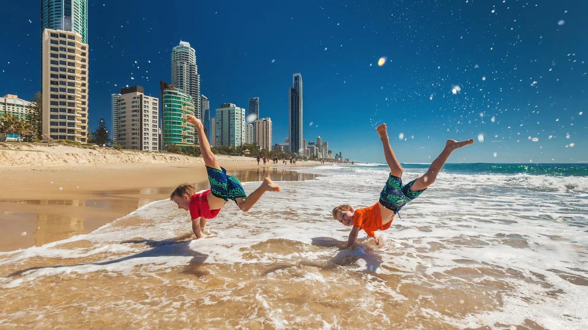 Coastal Charm At Chevron Towers Apartment Gold Coast