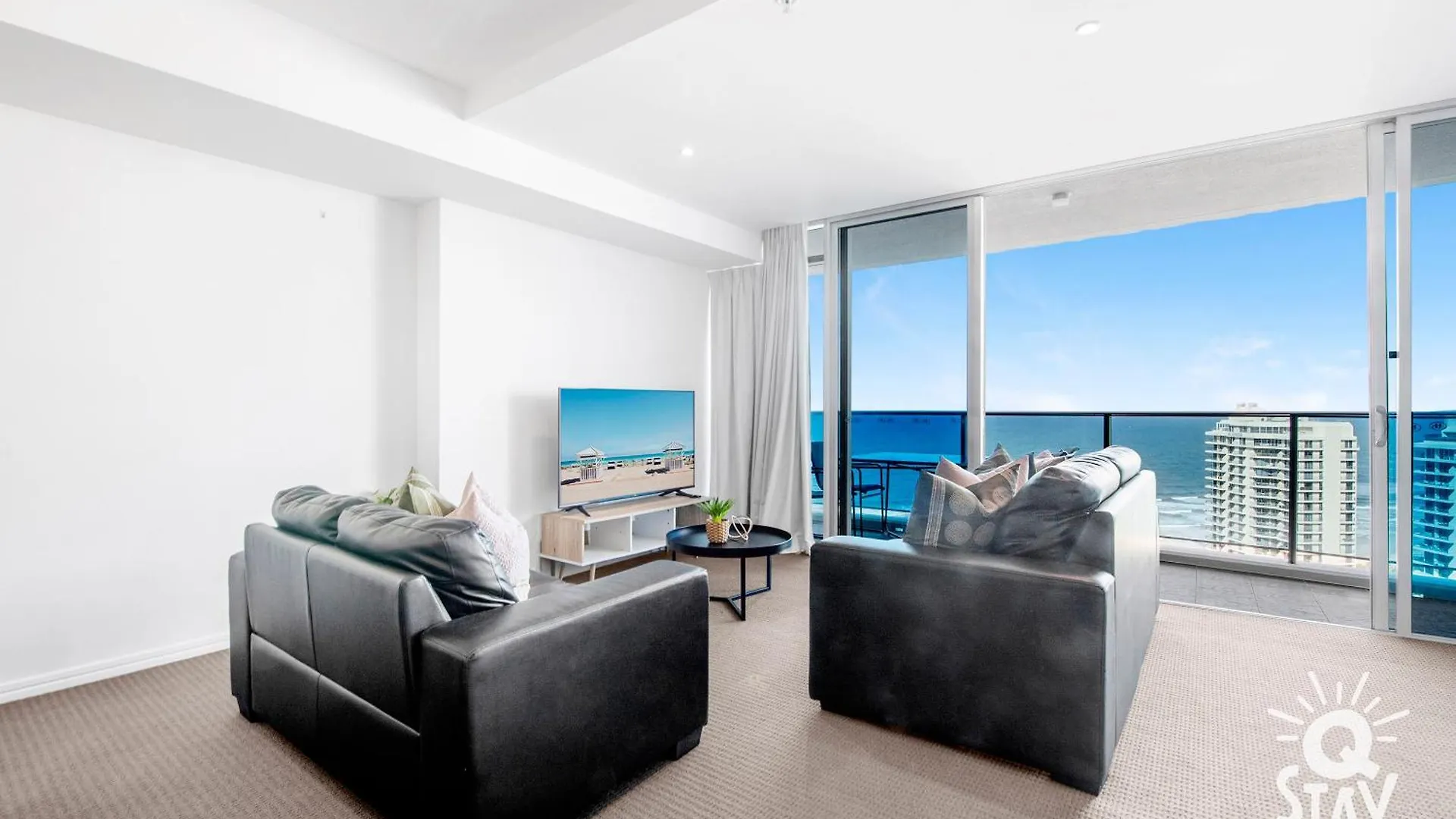 3 Bedroom Ocean Views On Level 29 At The H'residences - Q Gold Coast