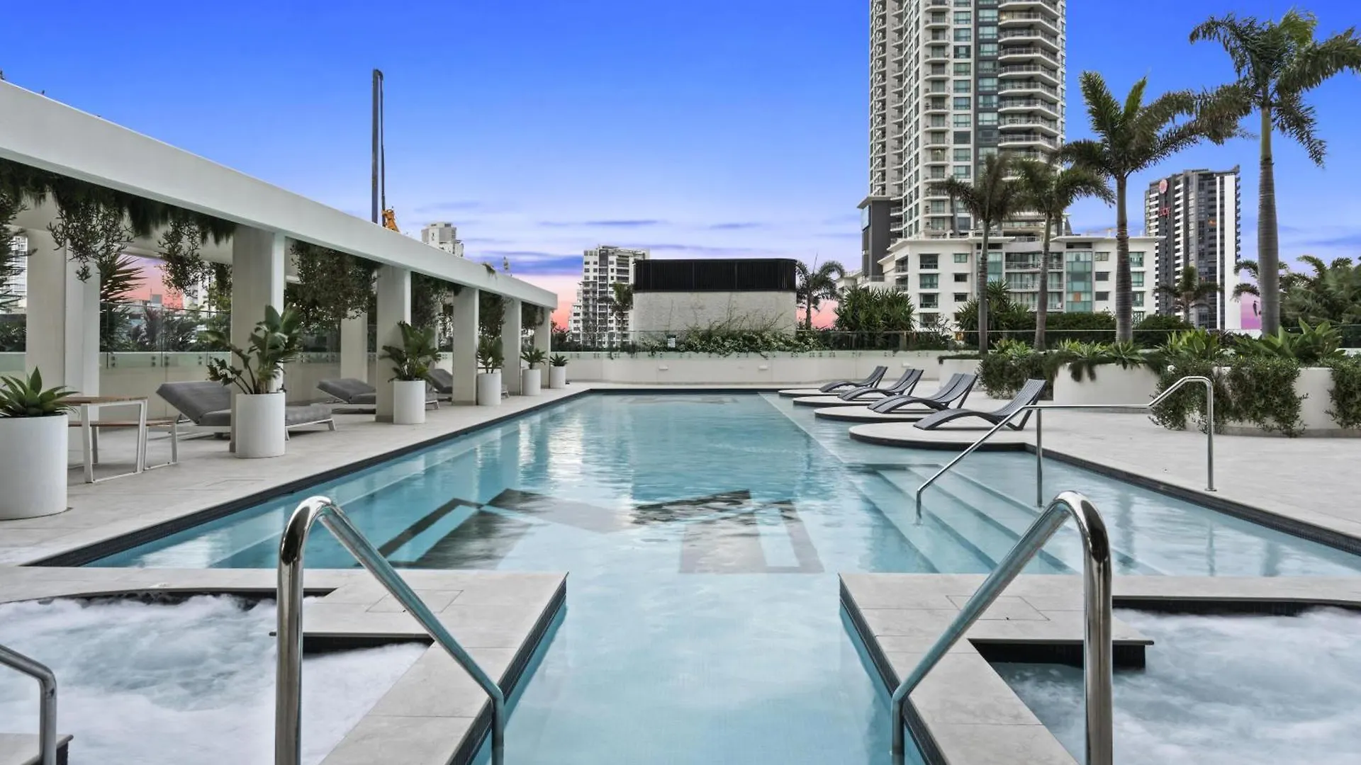 Altitude Ocean - Spectacular, Unmatched Views & Luxury