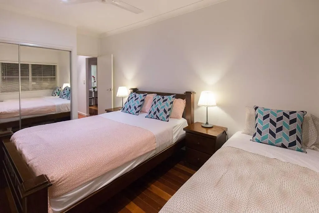 Prázdninový dům The Palm In Heart Of Surfers Paradise Gold Coast