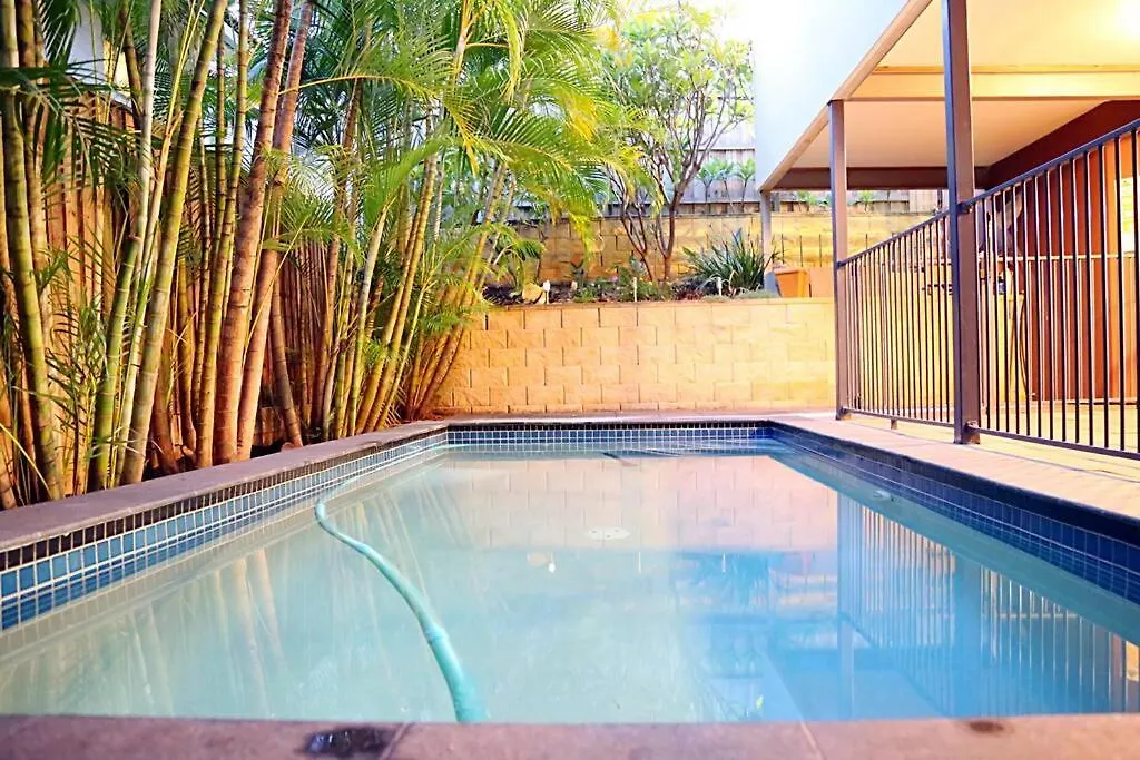 The Palm In Heart Of Surfers Paradise Prázdninový dům