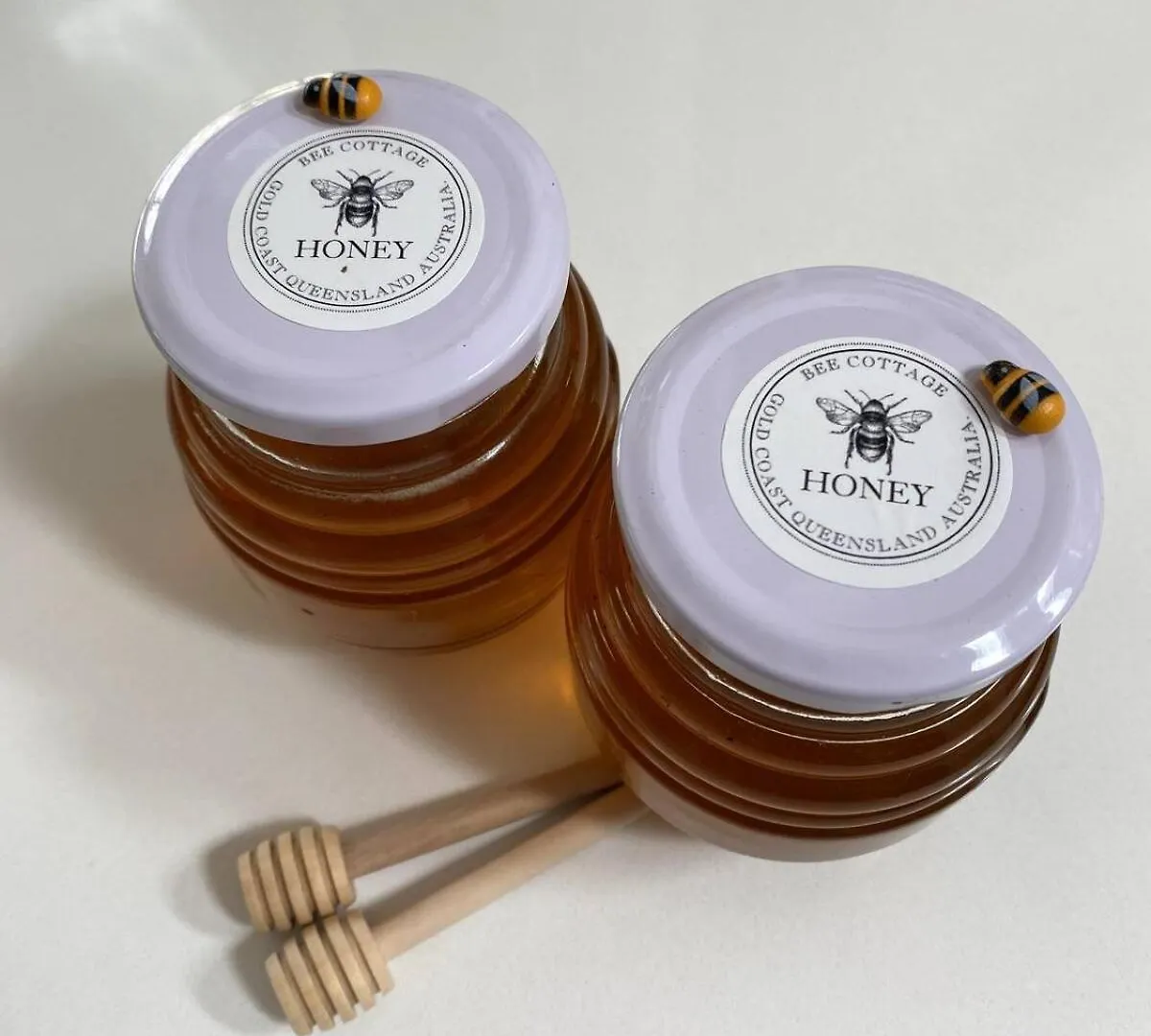 Bee *