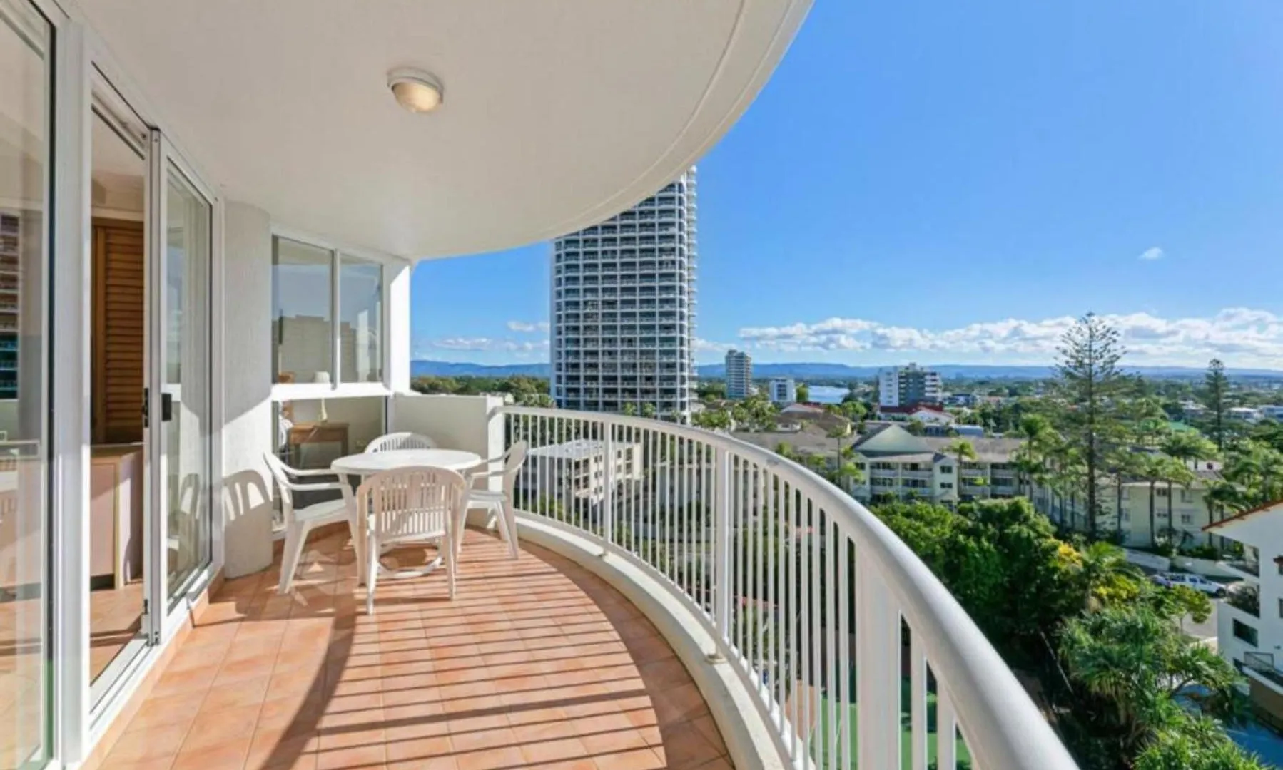 Surf Parade Aparthotel
