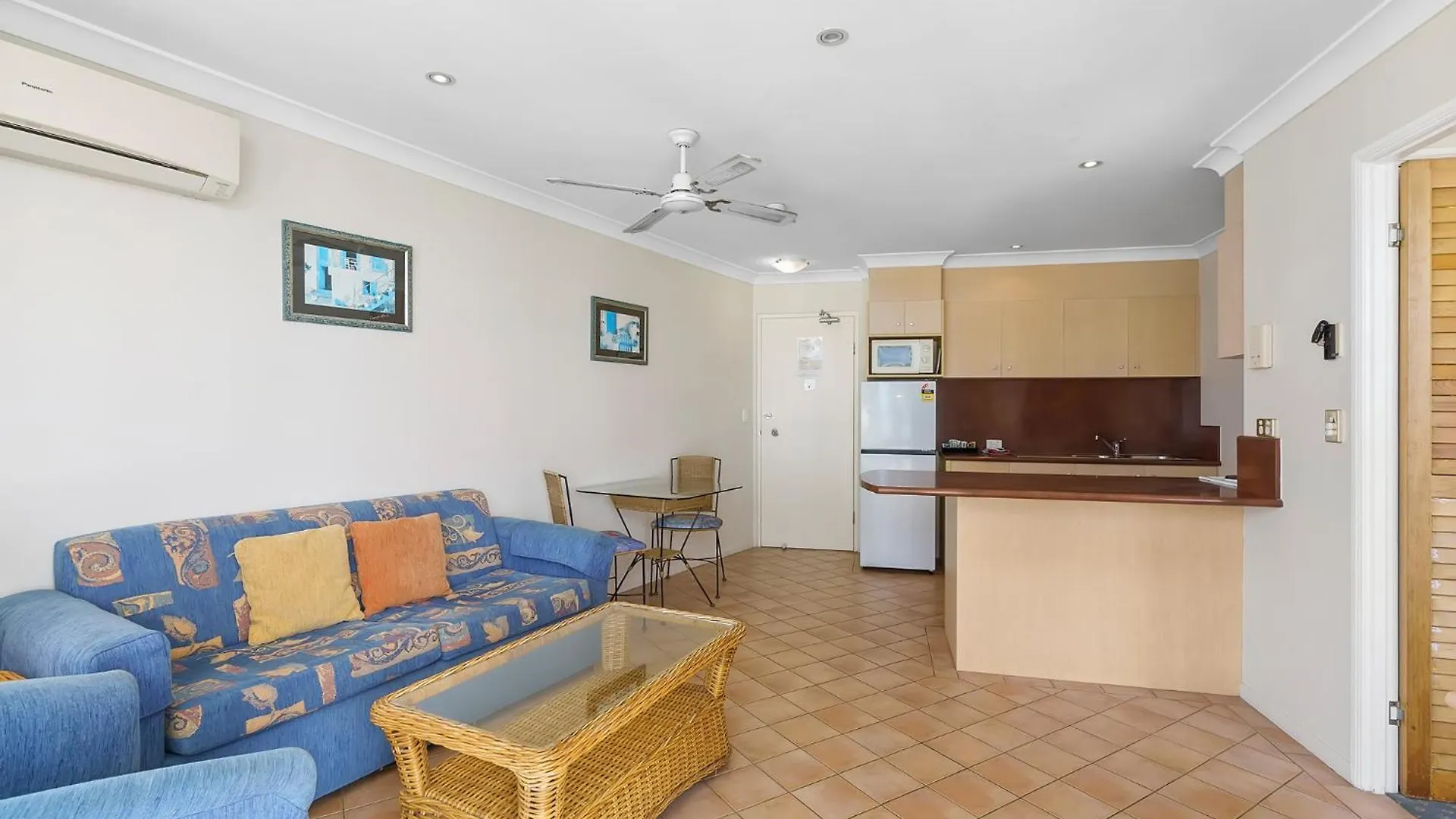 Aparthotel Surf Parade Gold Coast
