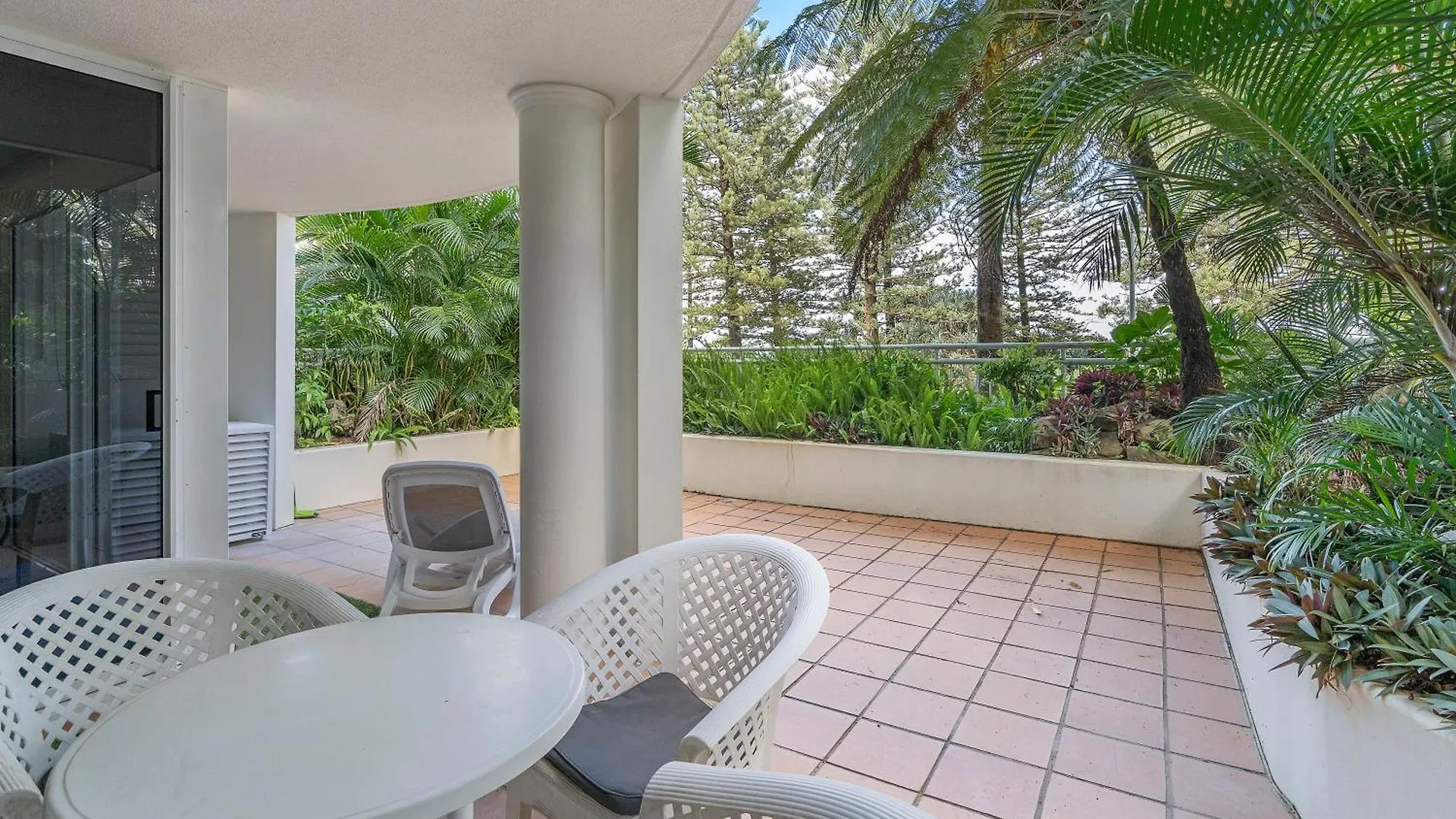 Aparthotel Ultiqa Burleigh Mediterranean