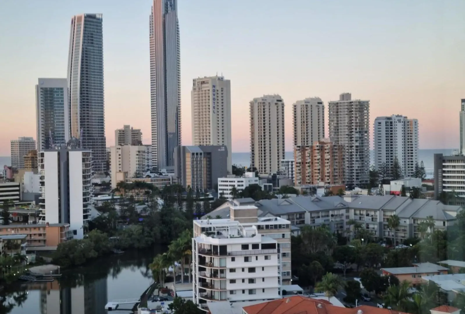 Διαμέρισμα Superior Penthouse In Surfers Paradise On The *