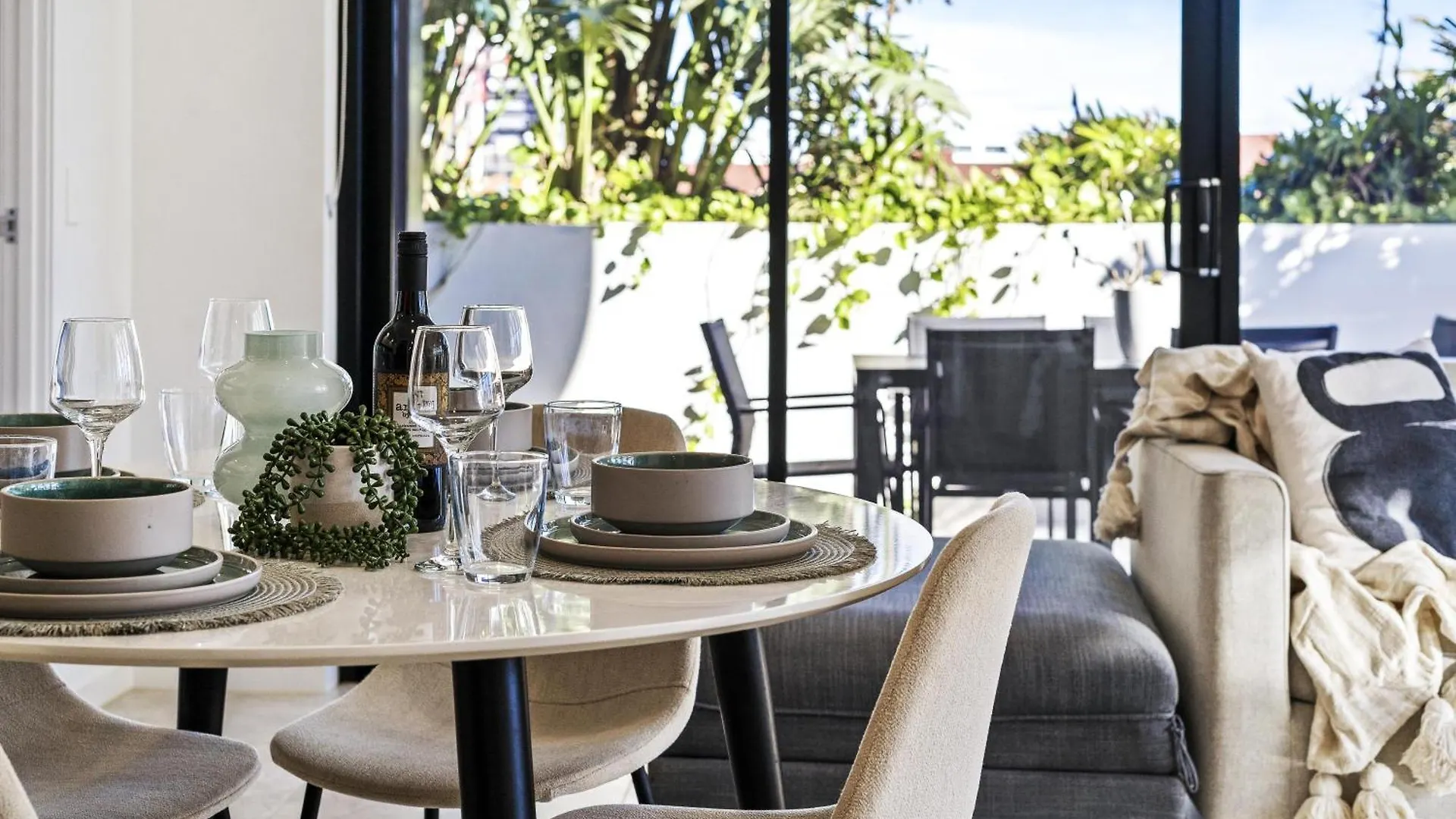 Lejlighed Modern 2-bedroom Private On Floor In Broadbeach Gold Coast