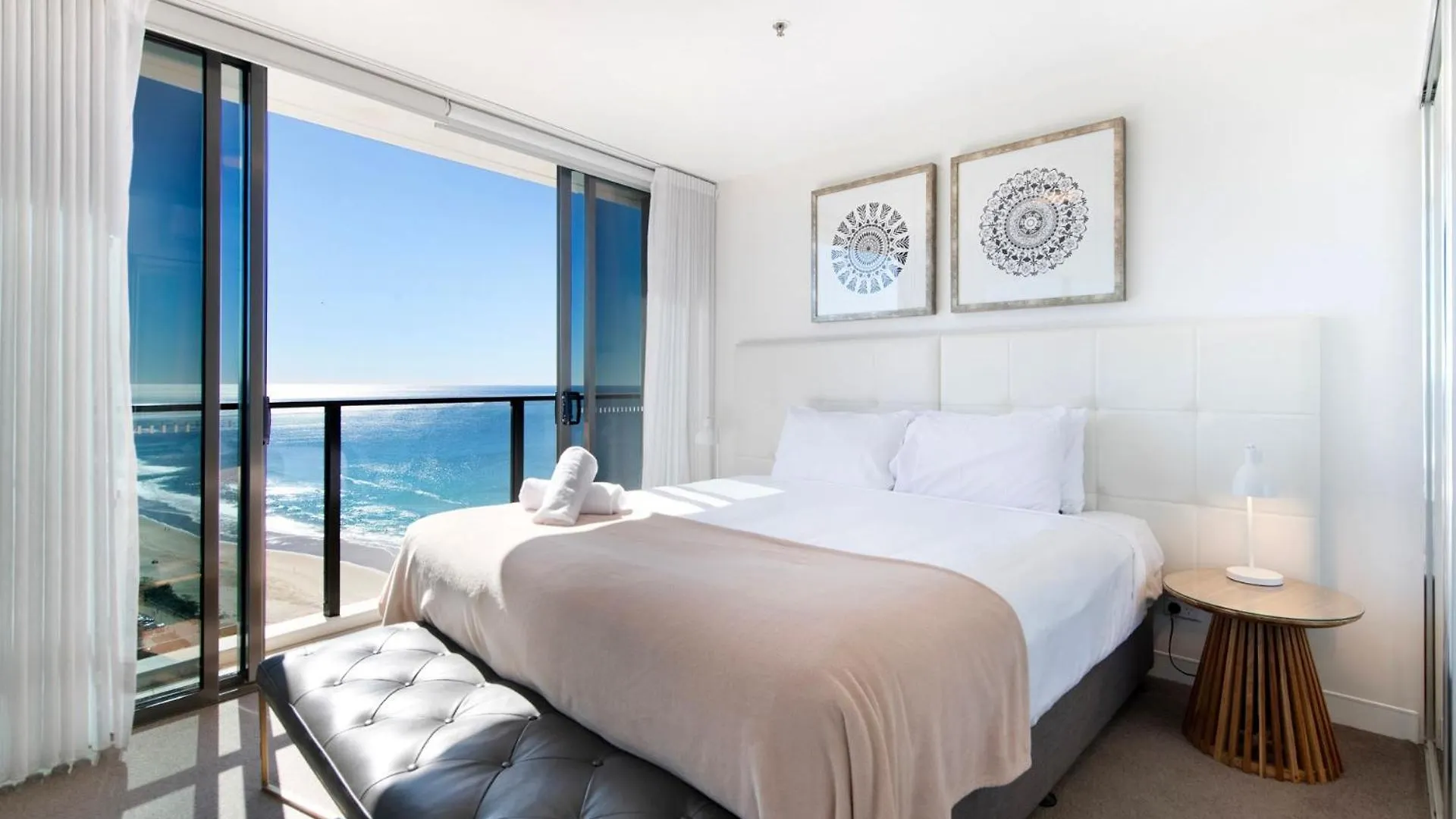 Apartment Rhapsody Stunning Ocean Views - Coasthm *