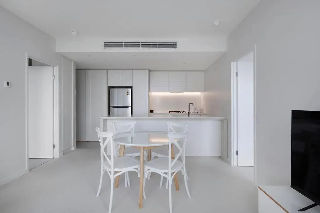 Broadbeach Luxury Seaview 2br Апартаменты